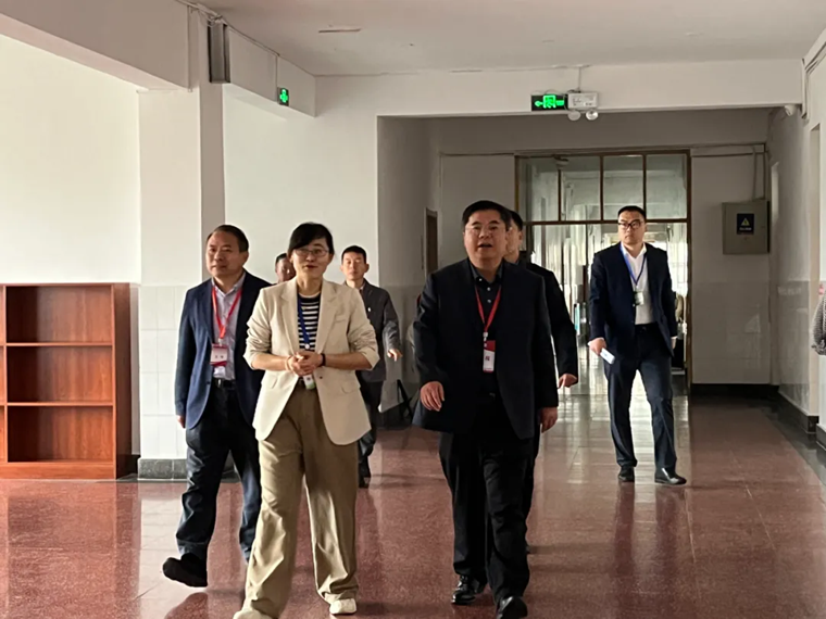 西海岸新区街道所属事业单位公开招聘工作人员笔试在白菜官网举行