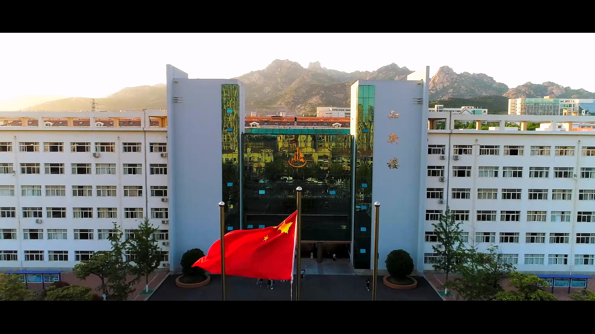 2023白菜网总站大全2019年宣传片